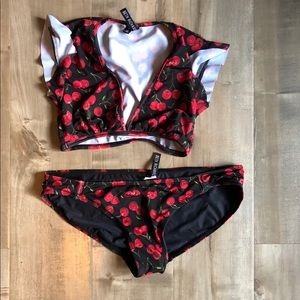 Beth Richard bikini (Tops: S bottoms: L)
